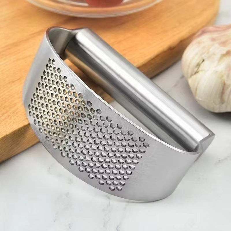Multi-function Manual Garlic Press Stainless Steel Garlic Presse Curved Garlic Grinding Slicer Chopper Home Cooking Gadgets Tool